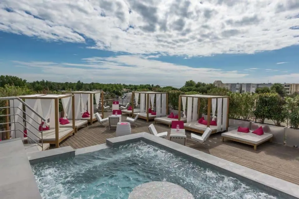 Oz'inn Hotel & Spa
