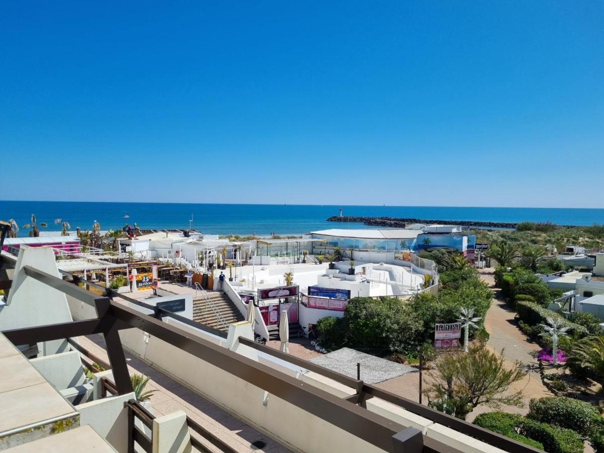 Capricia Port Nature 2 Coursives Vue Mer